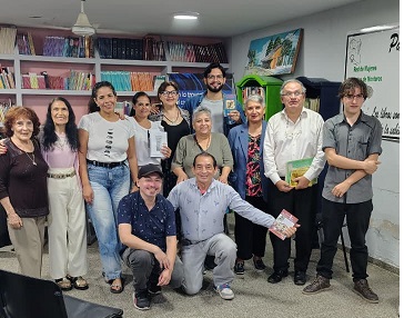 UNILETRAS/GRUPO122.jpg